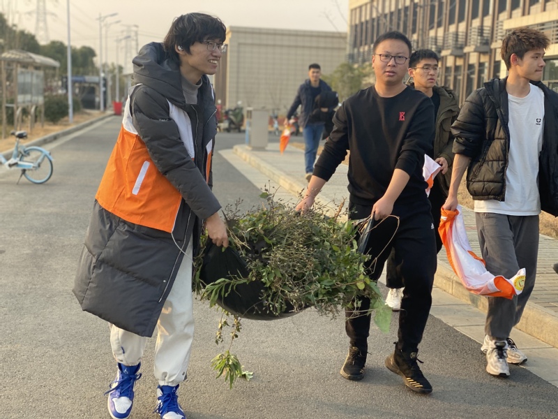 1653530378256056.jpg 44.jpg