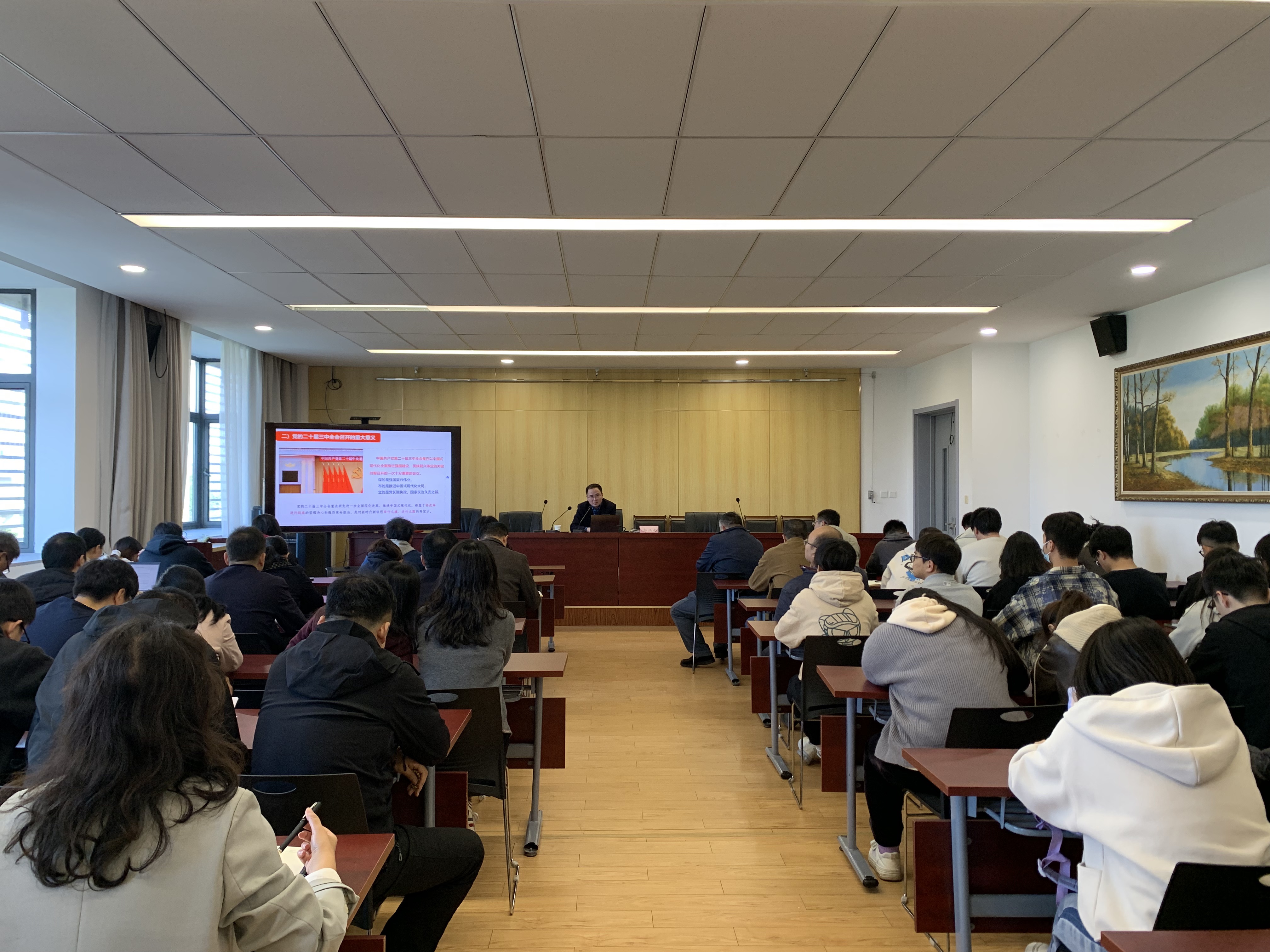 1729672611471134.jpg 1729672611471134.jpg