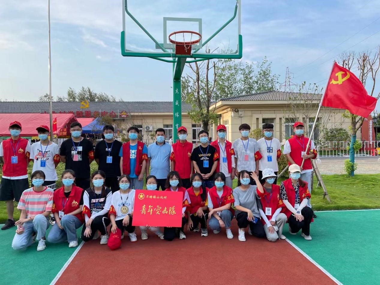 图为志愿者全体合照-张庆龙.jpg