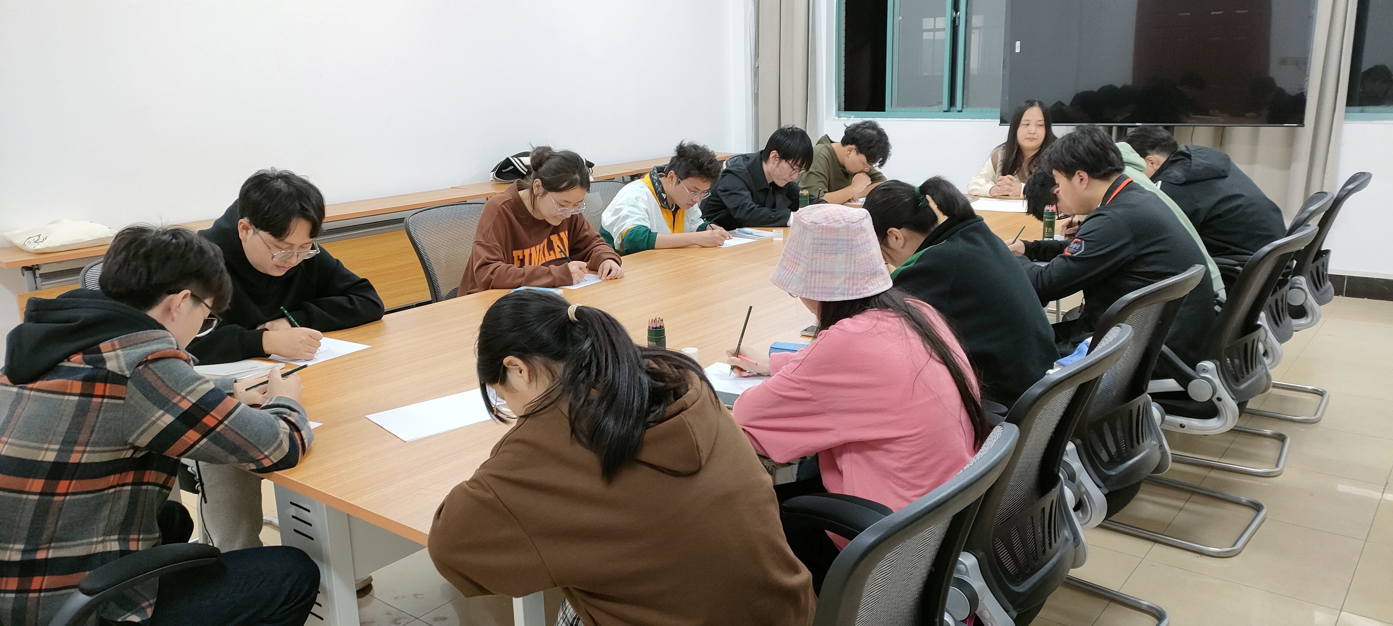 1667467081724025.jpg 1667467081724025.jpg