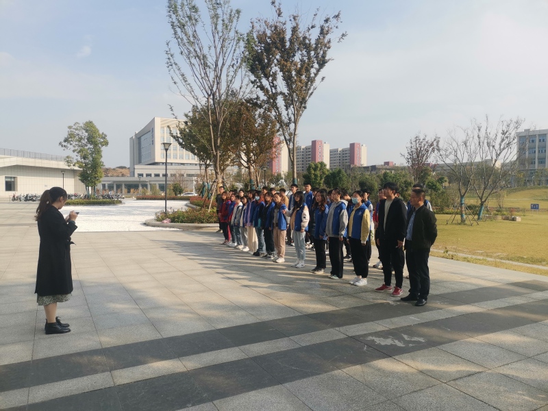 c967093c-bc19-498a-a27c-26eaf3b4d2d5.jpg