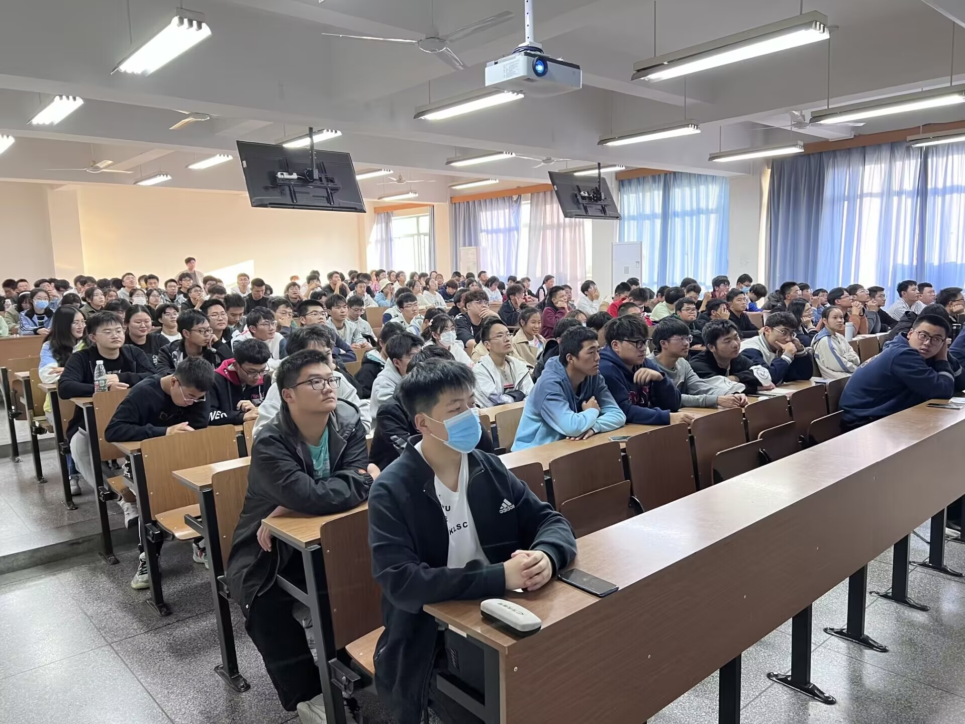 1667882464509940.jpg 6.jpg