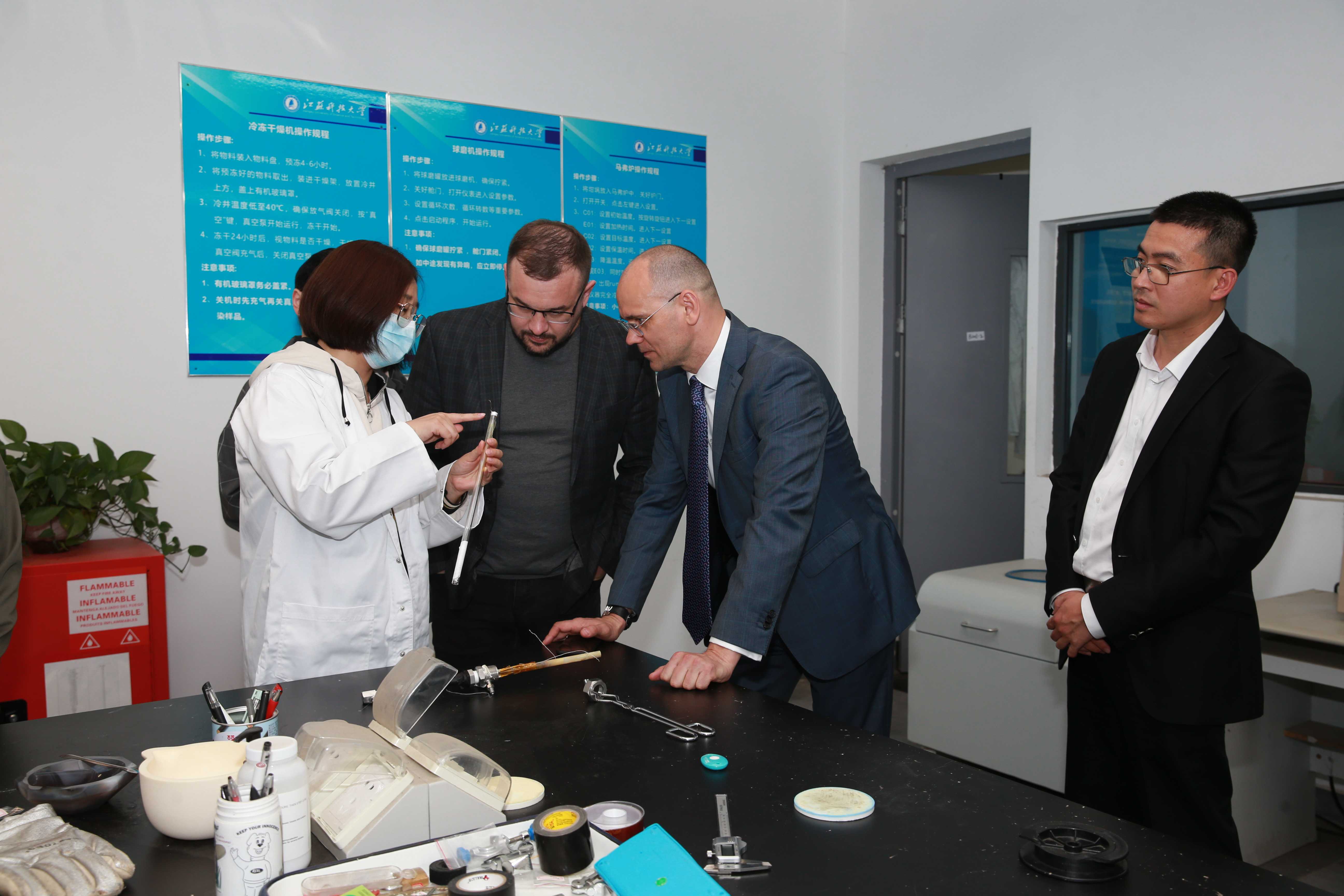 1683336945139327.jpg e8fb4558-5fa8-444f-ba77-30c50362dc3e.jpg