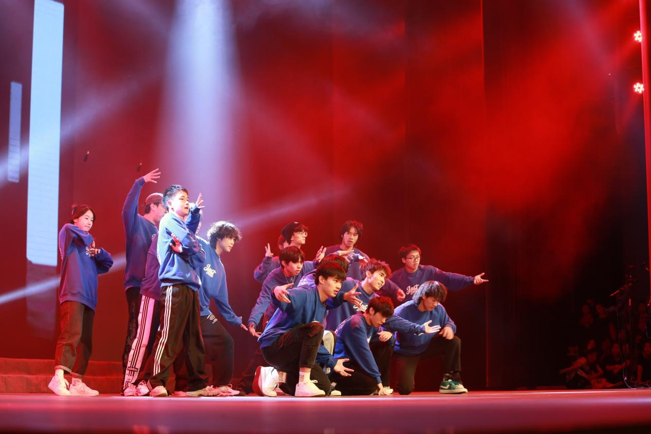 1640077747588863.png 1640077747588863.png