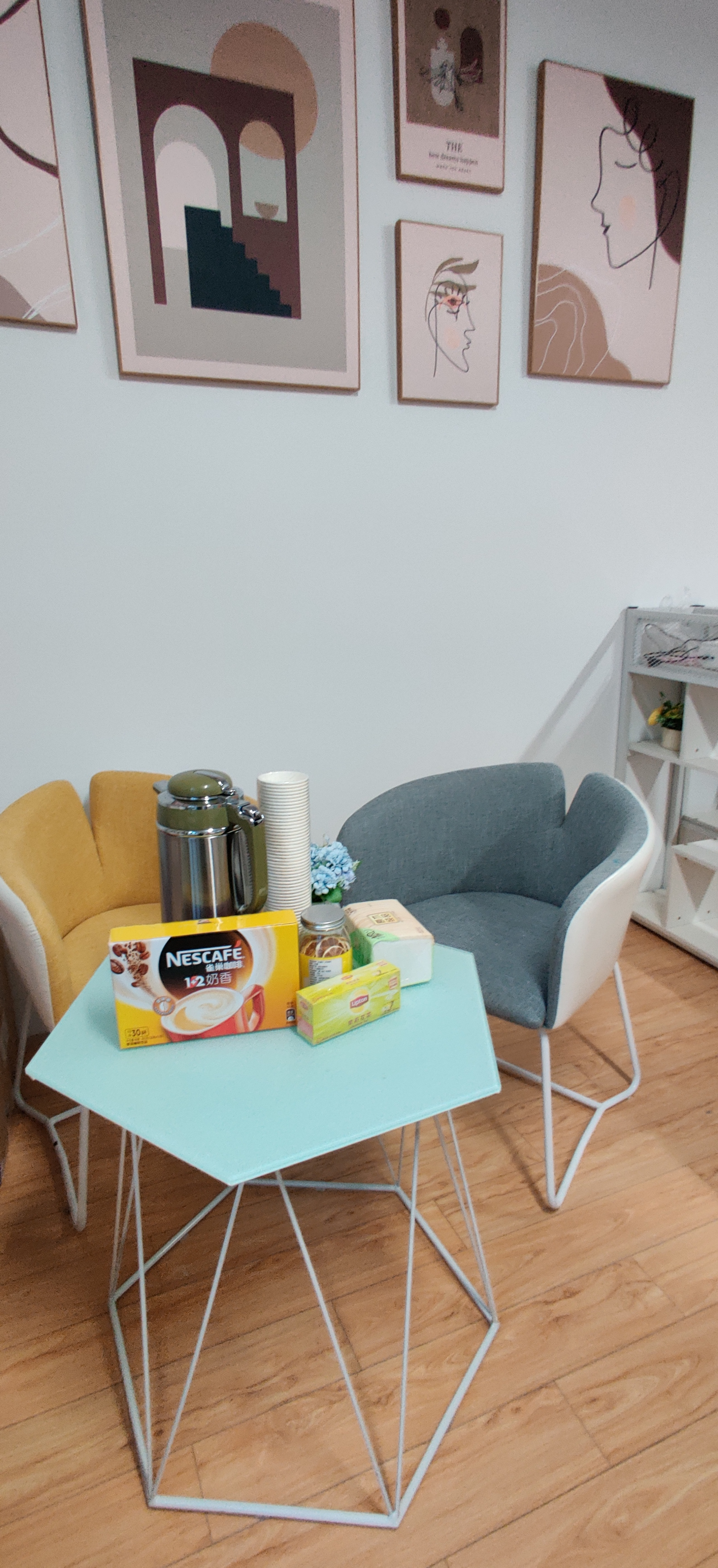 1619167132945292.jpg 电信学院.jpg