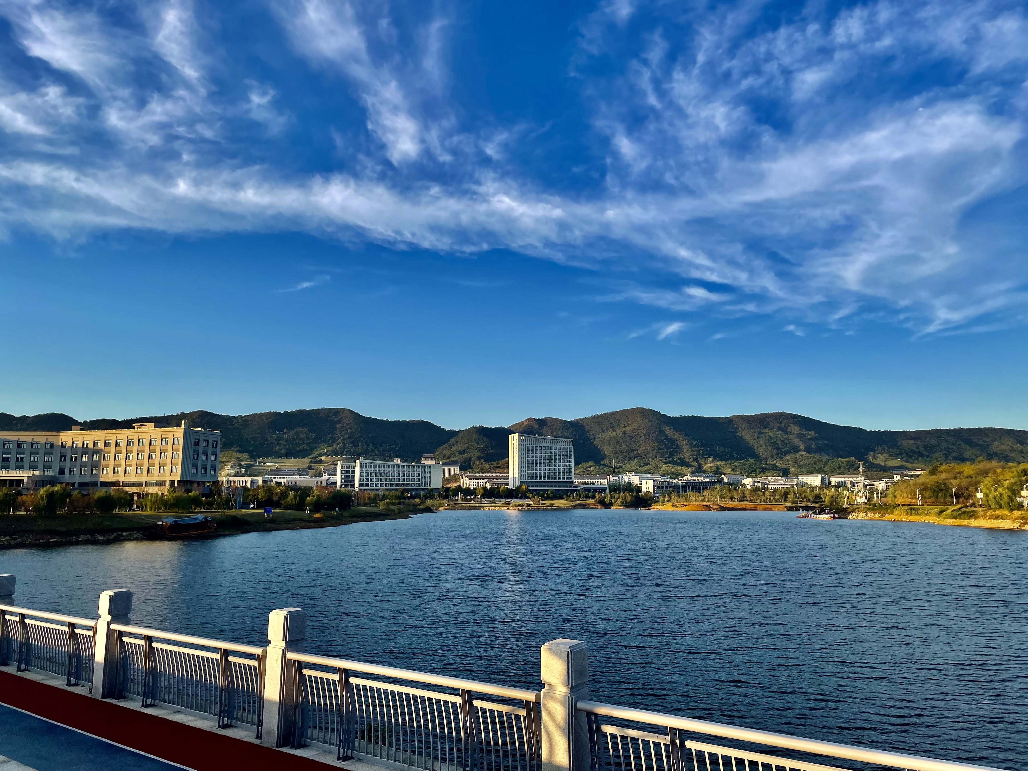 1670487555631637.jpg 自动化学院-丁良扣.jpg