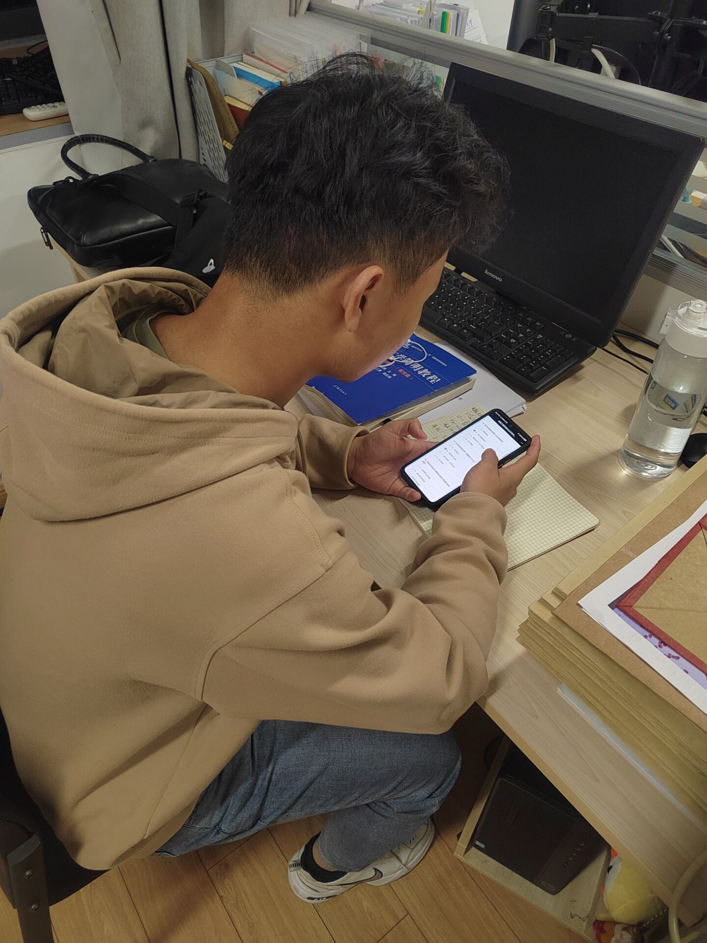 03.学生问卷调查.jpg